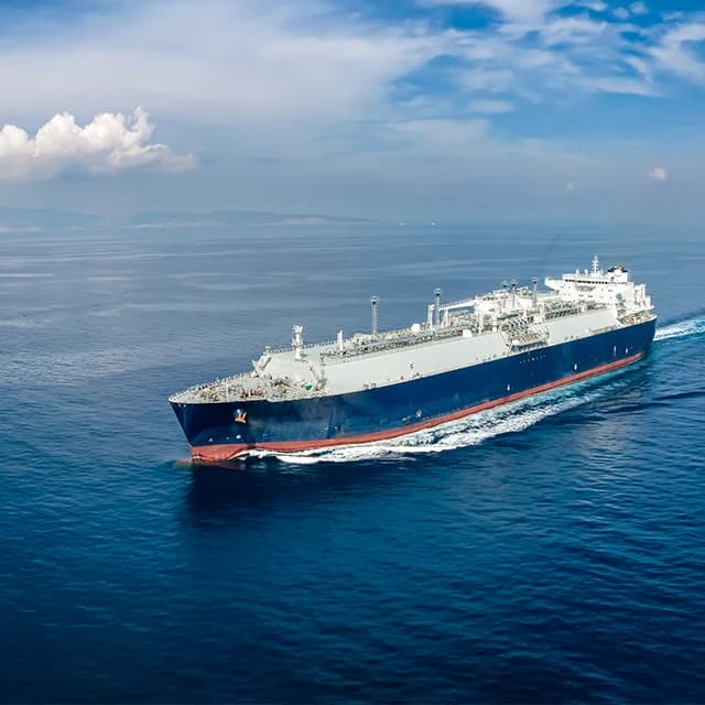 oil tanker